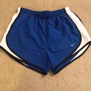 Women’s Nike Tempo running shorts